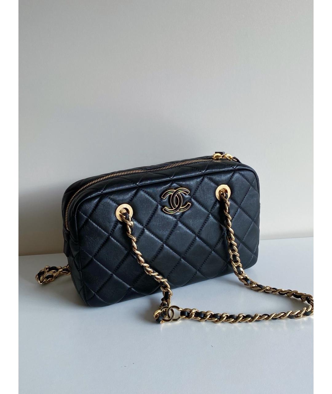 CHANEL Черная кожаная сумка через плечо, фото 5