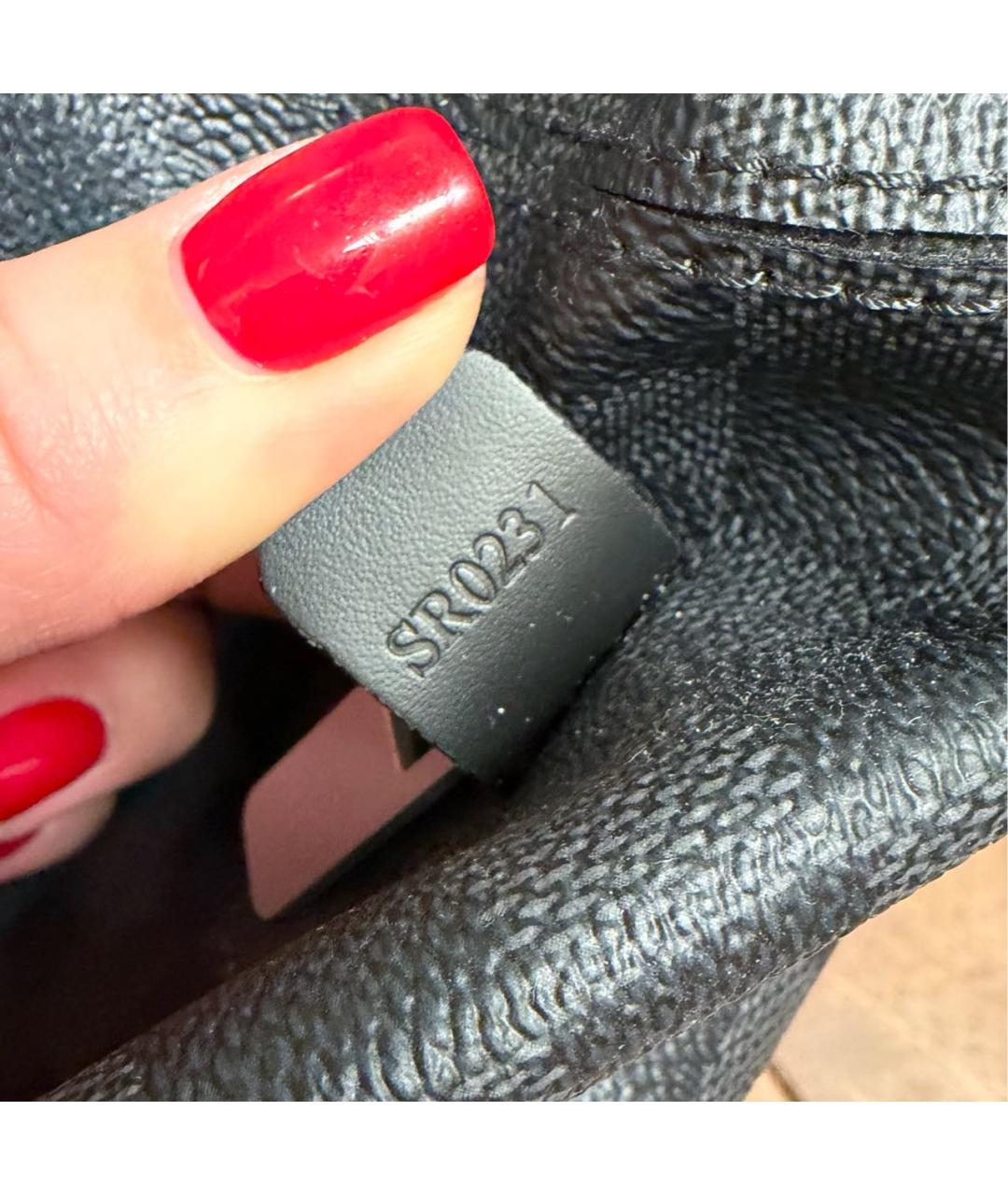 LOUIS VUITTON Антрацитовый чемодан, фото 6