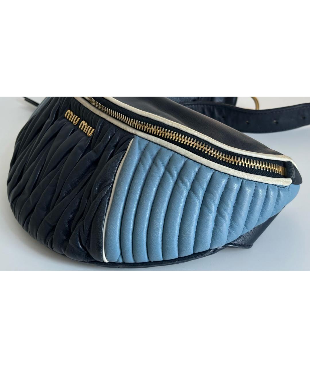 MIU MIU Темно-синяя кожаная поясная сумка, фото 2