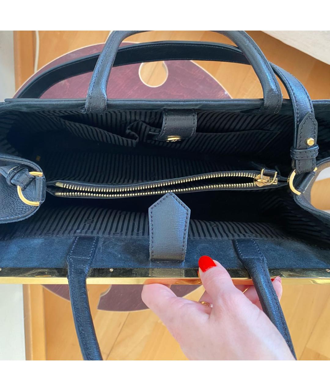 FENDI Черная кожаная сумка тоут, фото 5