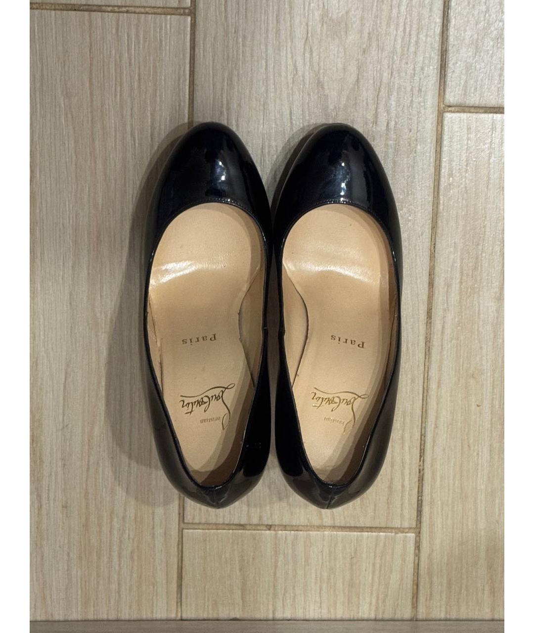 CHRISTIAN LOUBOUTIN Черные туфли из лакированной кожи, фото 3