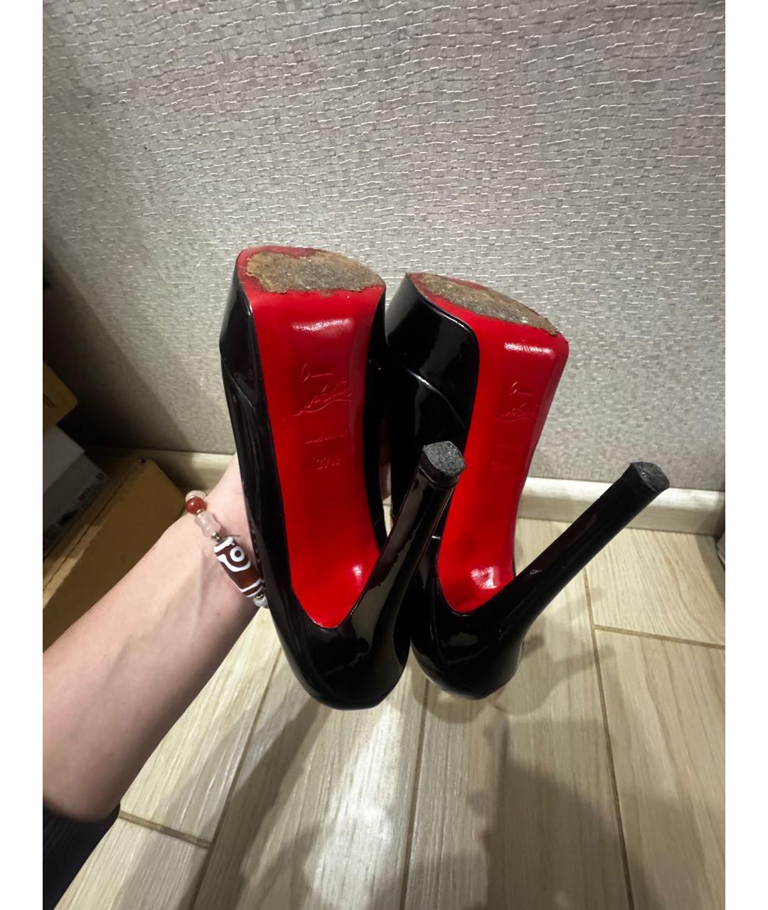 CHRISTIAN LOUBOUTIN Черные туфли из лакированной кожи, фото 5