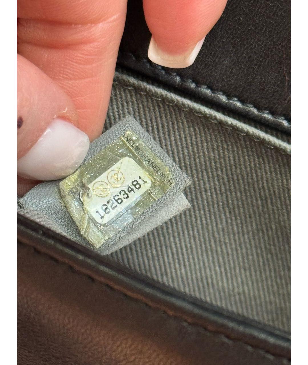 CHANEL Черная кожаная сумка с короткими ручками, фото 5
