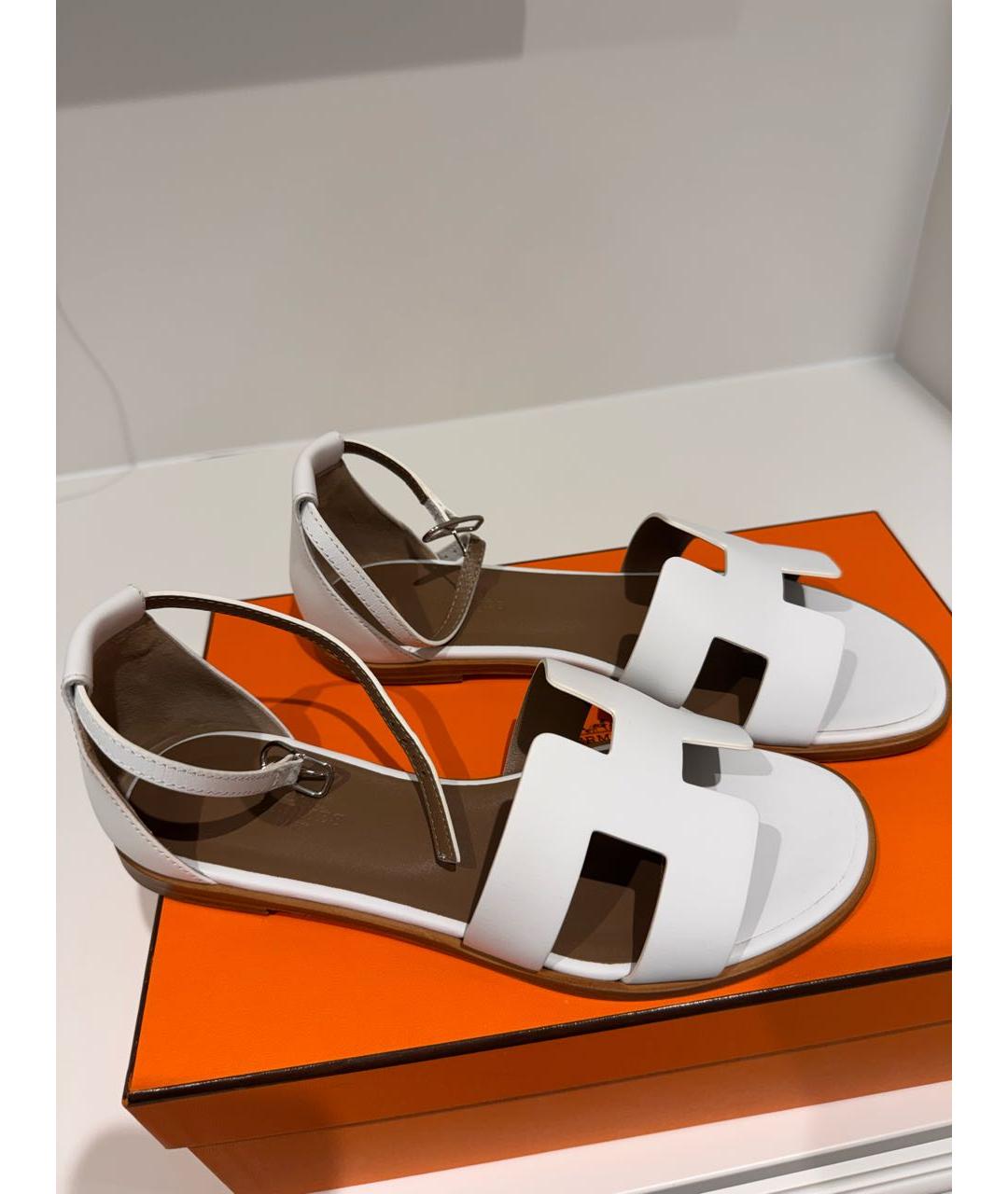 HERMES Белые кожаные сандалии, фото 6