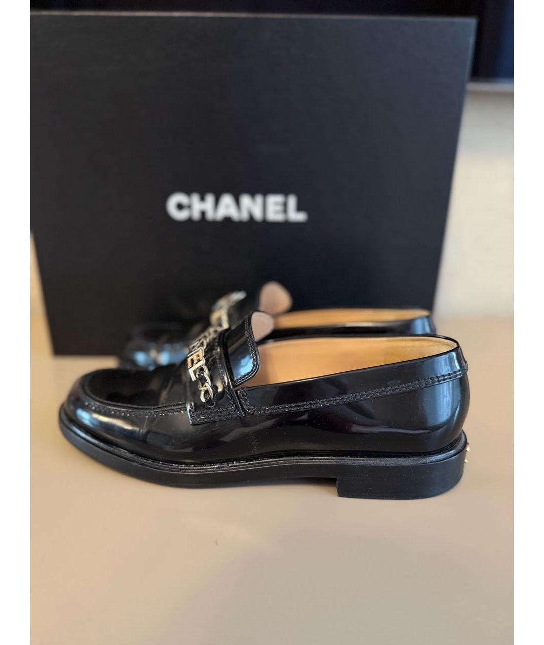 CHANEL Черные лоферы из лакированной кожи, фото 6