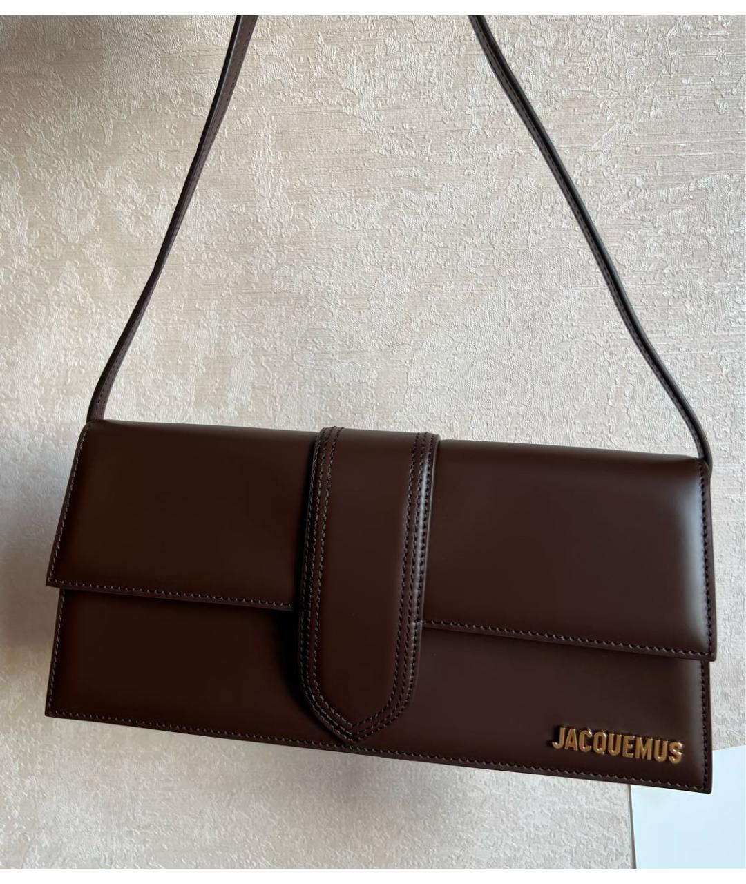 JACQUEMUS Коричневая кожаная сумка с короткими ручками, фото 6
