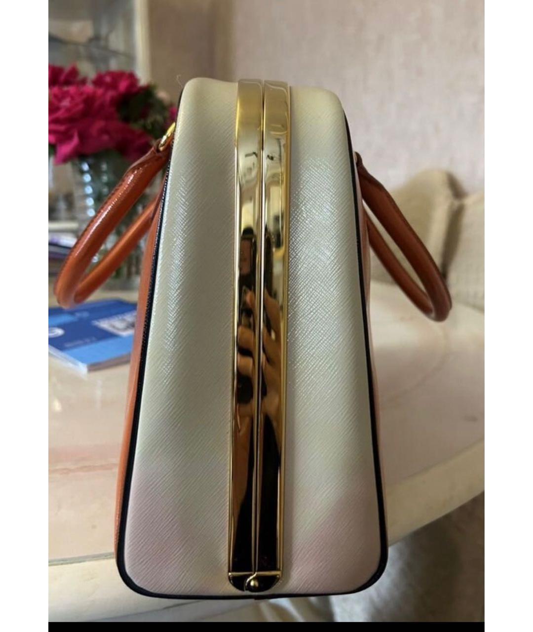 PRADA Оранжевая кожаная сумка с короткими ручками, фото 2