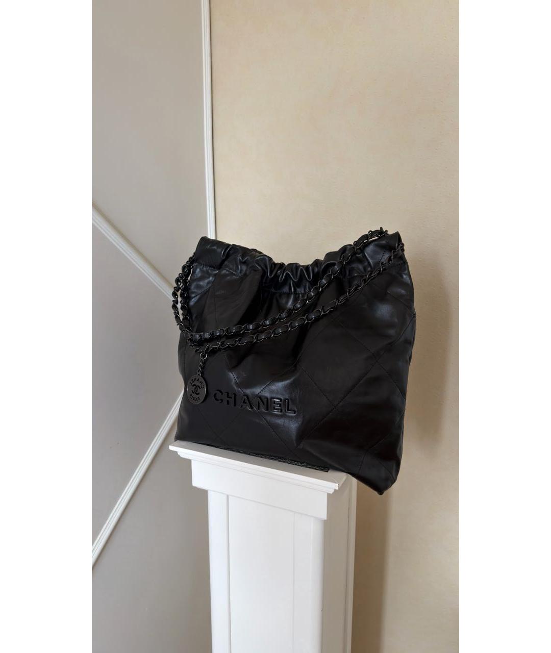 CHANEL Черная кожаная сумка через плечо, фото 2