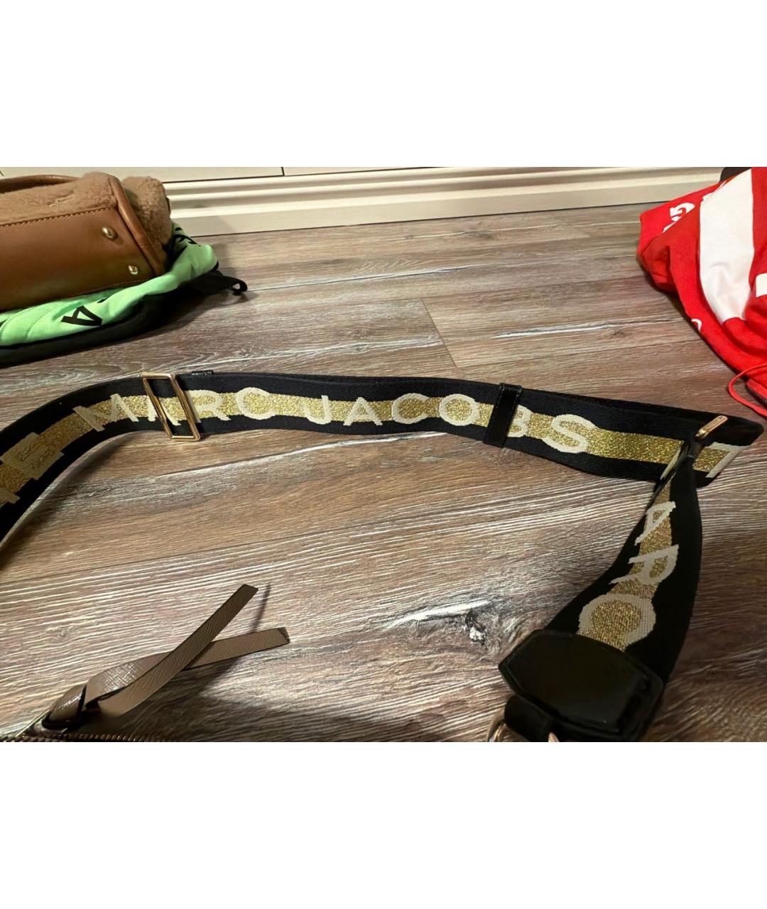 MARC JACOBS Бежевая кожаная сумка через плечо, фото 7