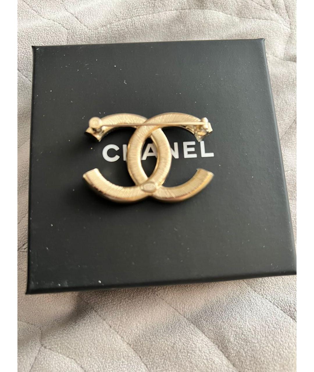CHANEL Золотая металлическая булавка / брошь, фото 3
