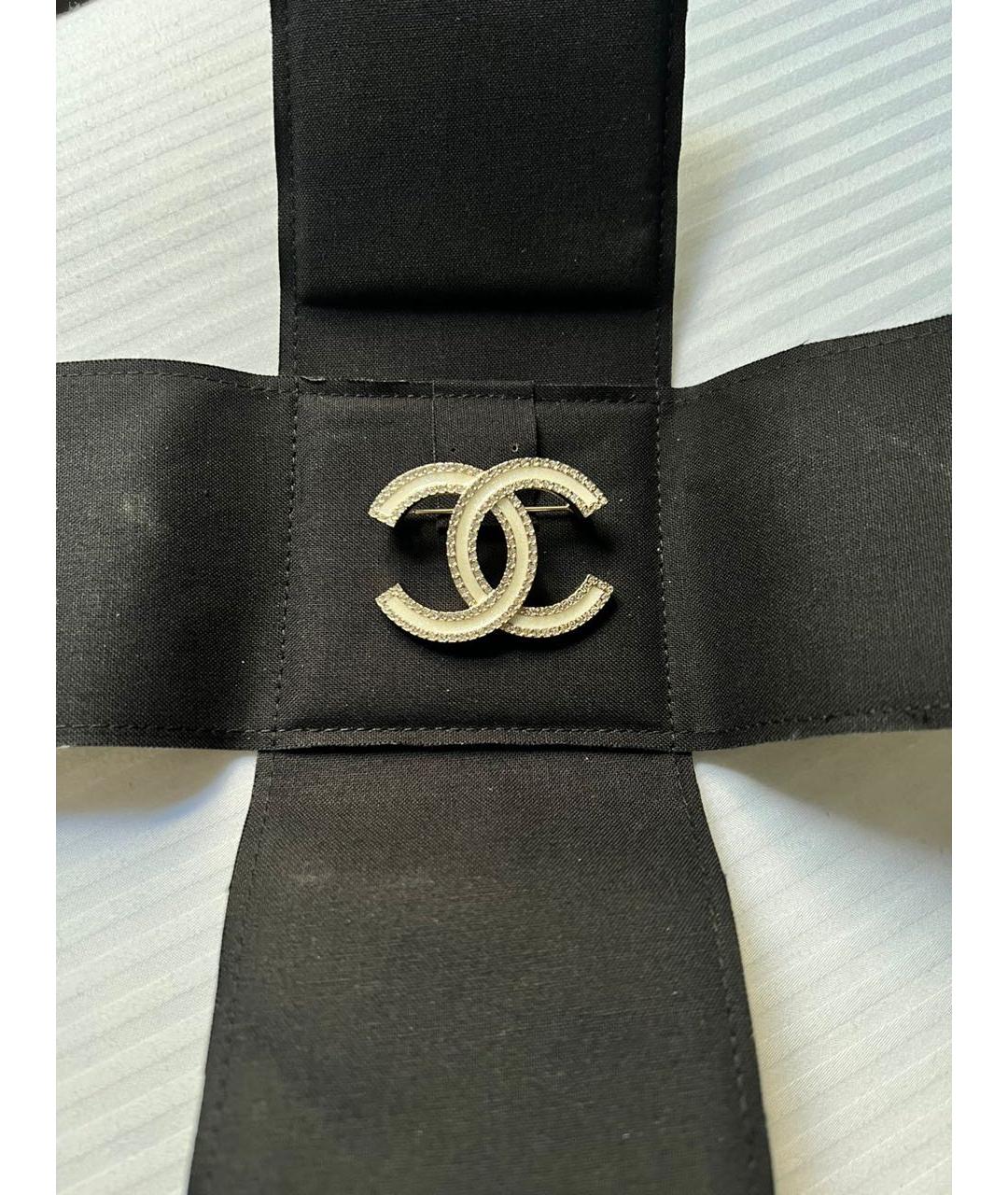 CHANEL Золотая металлическая булавка / брошь, фото 5