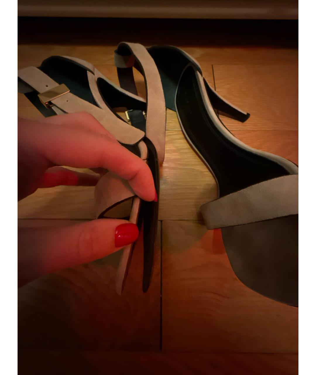 CELINE Бежевые замшевые босоножки, фото 5