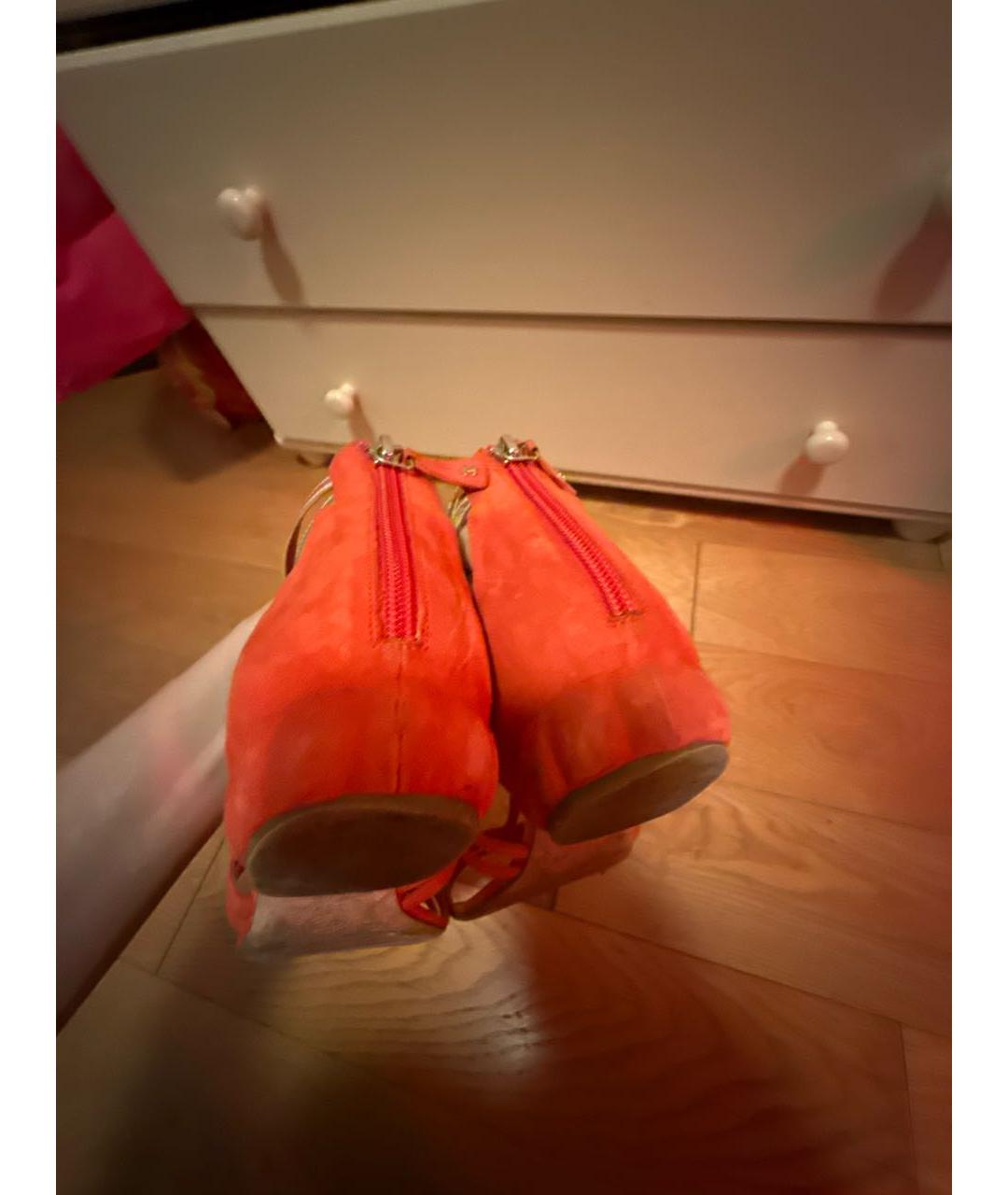 CHANEL Коралловые замшевые сандалии, фото 6