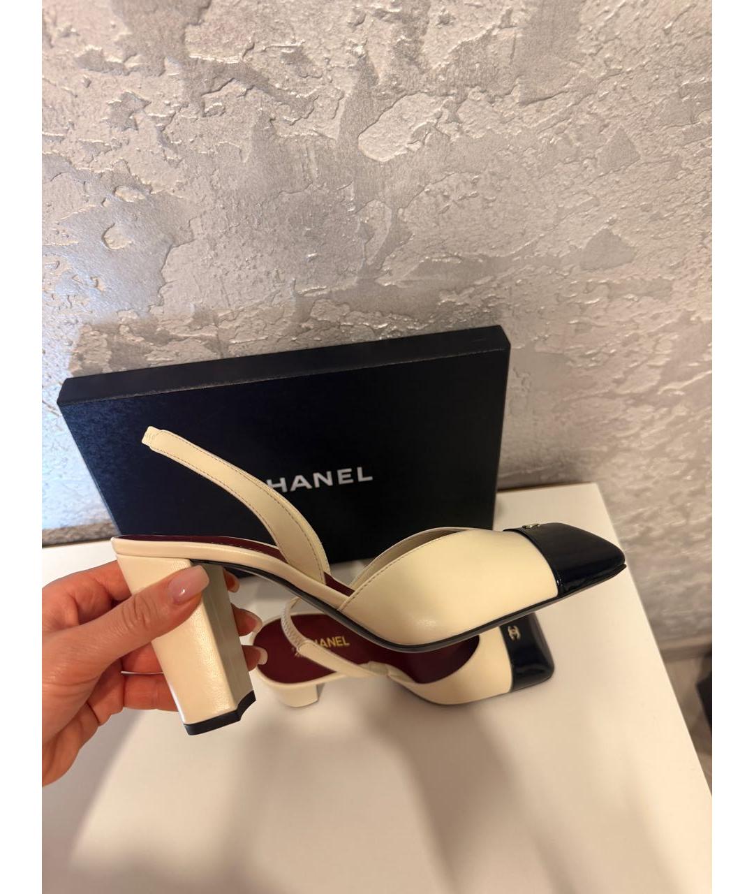 CHANEL Белые кожаные туфли, фото 5