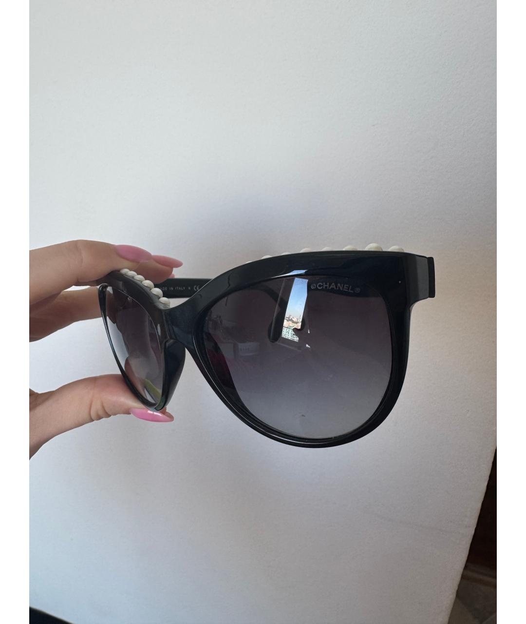 CHANEL Черные пластиковые солнцезащитные очки, фото 2