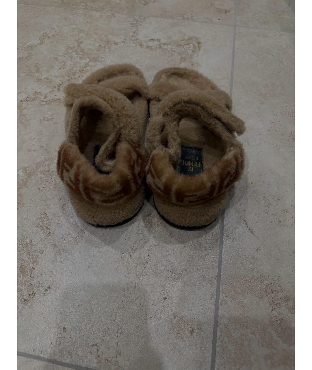 FENDI Коричневые сандалии, фото 3