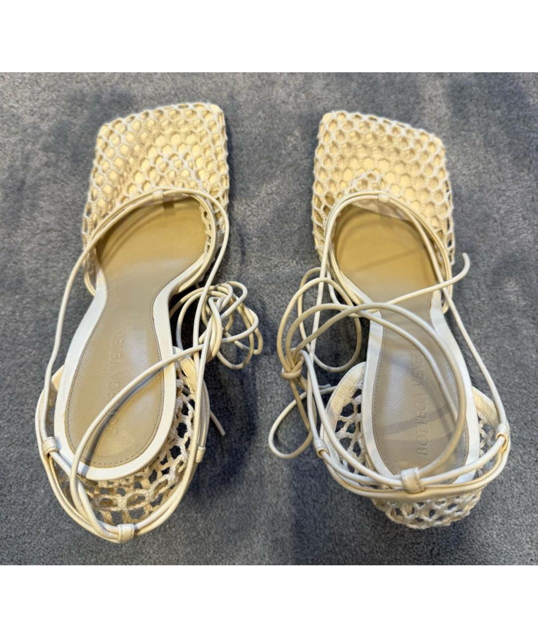 BOTTEGA VENETA Белые кожаные туфли, фото 3