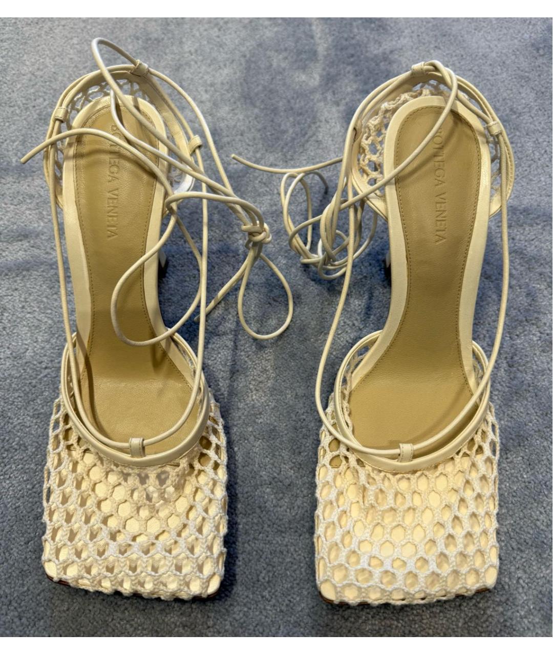 BOTTEGA VENETA Белые кожаные туфли, фото 2