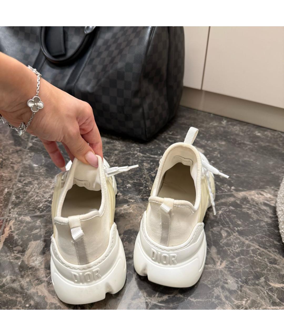 CHRISTIAN DIOR Белые кеды, фото 3