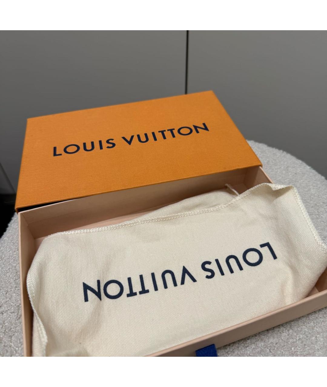 LOUIS VUITTON Коричневый кожаный кошелек, фото 6