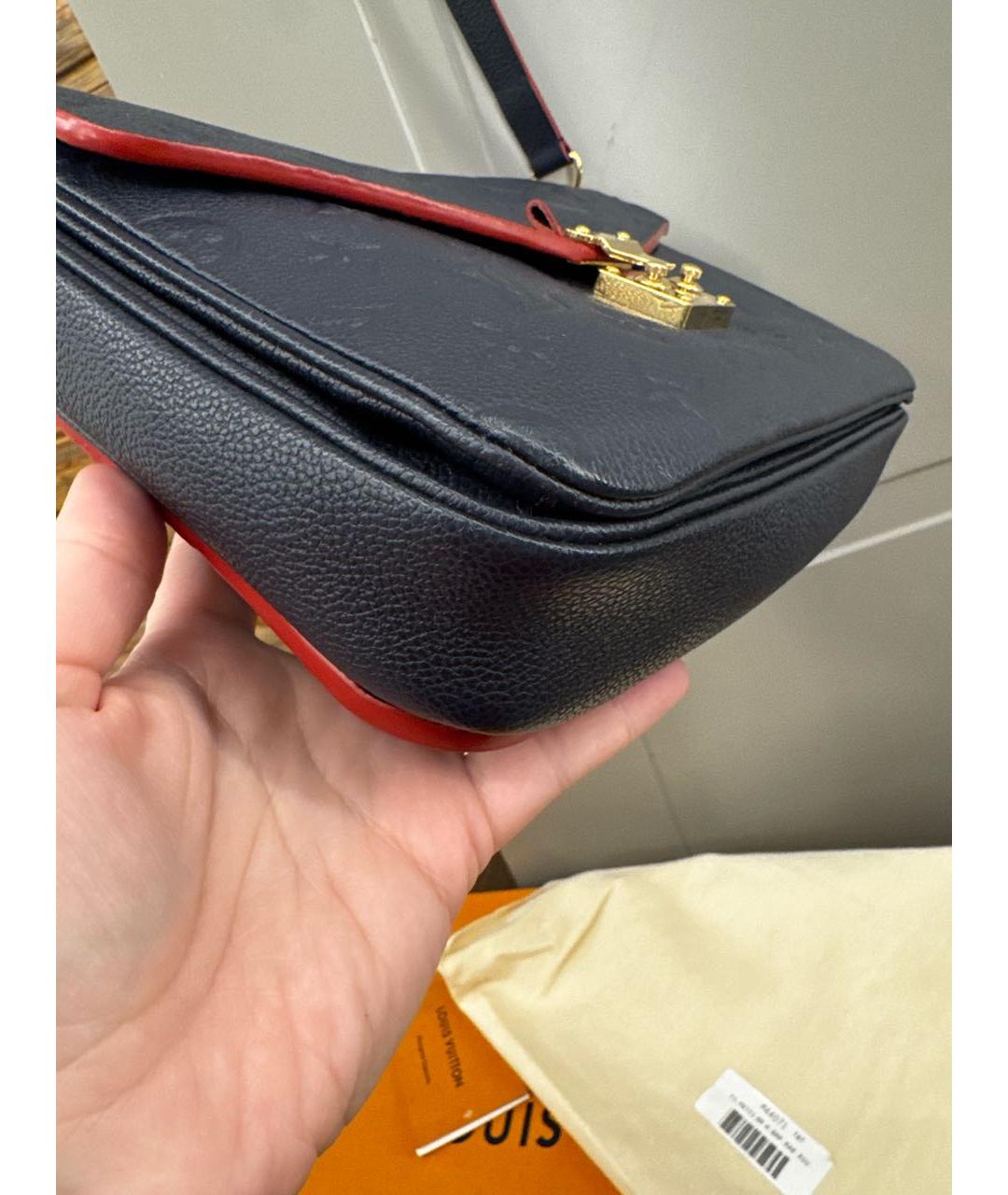 LOUIS VUITTON Темно-синяя кожаная сумка через плечо, фото 7