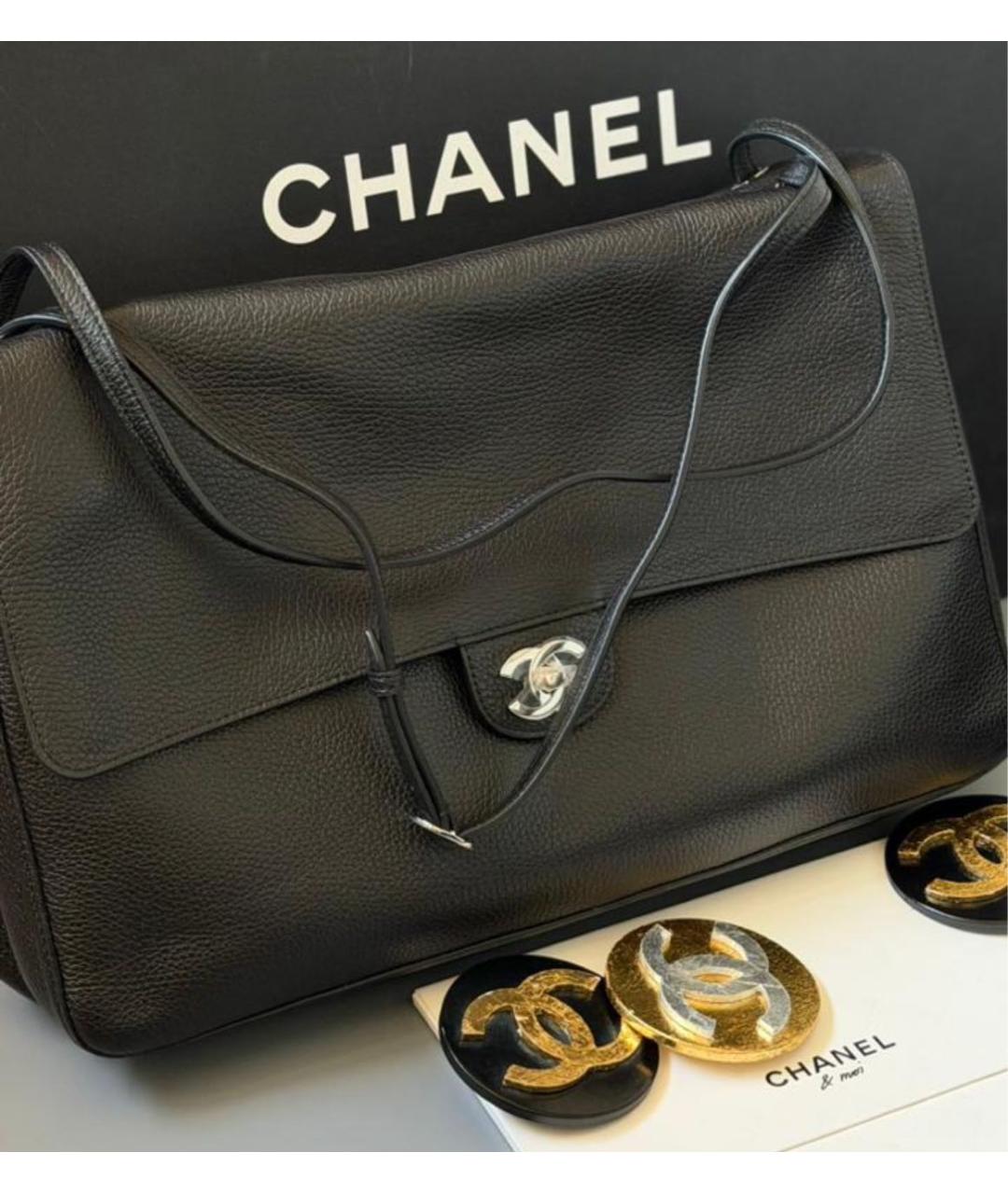 CHANEL Черная кожаная сумка через плечо, фото 2