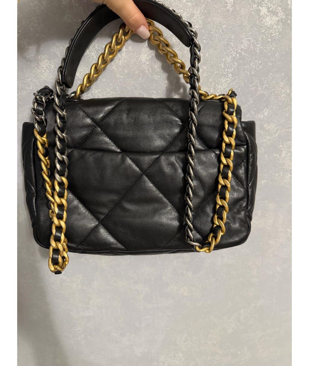 CHANEL Черная кожаная сумка с короткими ручками, фото 3