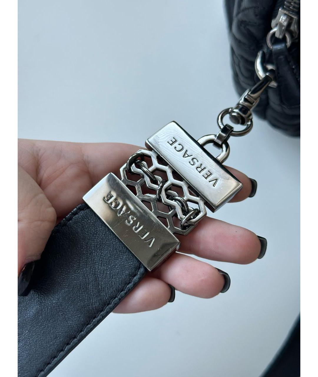 VERSACE Черная кожаная сумка через плечо, фото 7