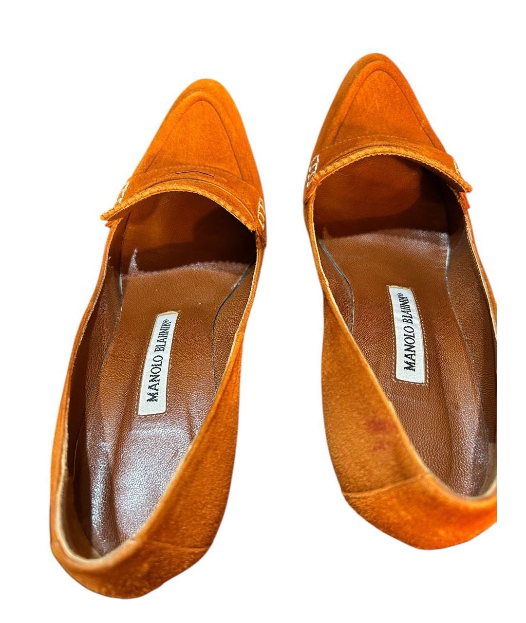 MANOLO BLAHNIK Оранжевое замшевые туфли, фото 4