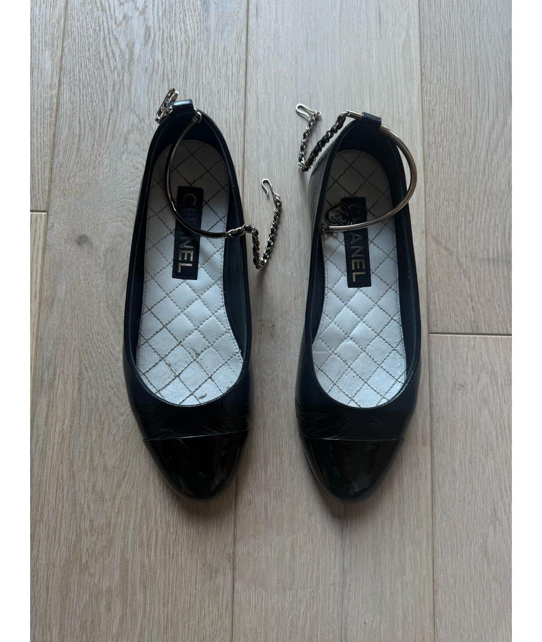 CHANEL Черные кожаные балетки, фото 2