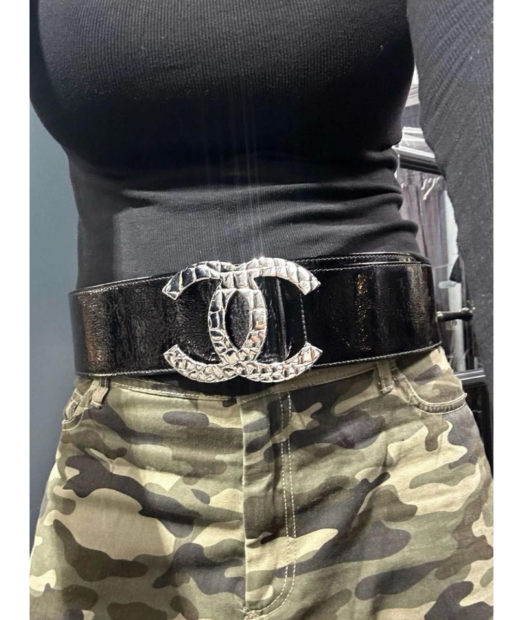 CHANEL Черный ремень из лакированной кожи, фото 5