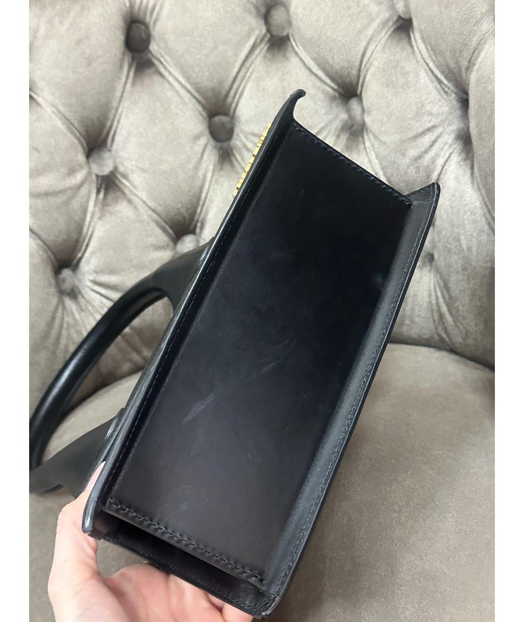 JACQUEMUS Черная кожаная сумка с короткими ручками, фото 4