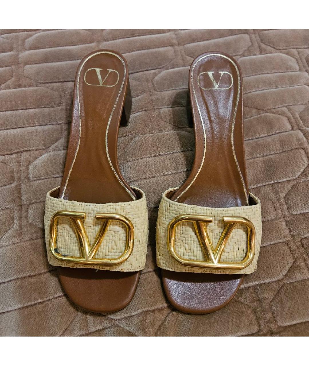 VALENTINO Желтые кожаные сандалии, фото 2