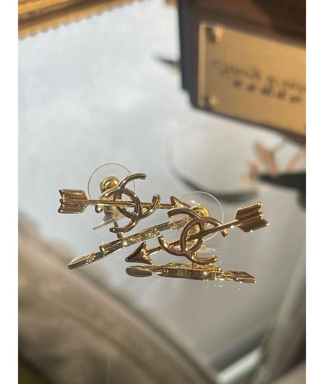 CHANEL Золотые серьги, фото 2
