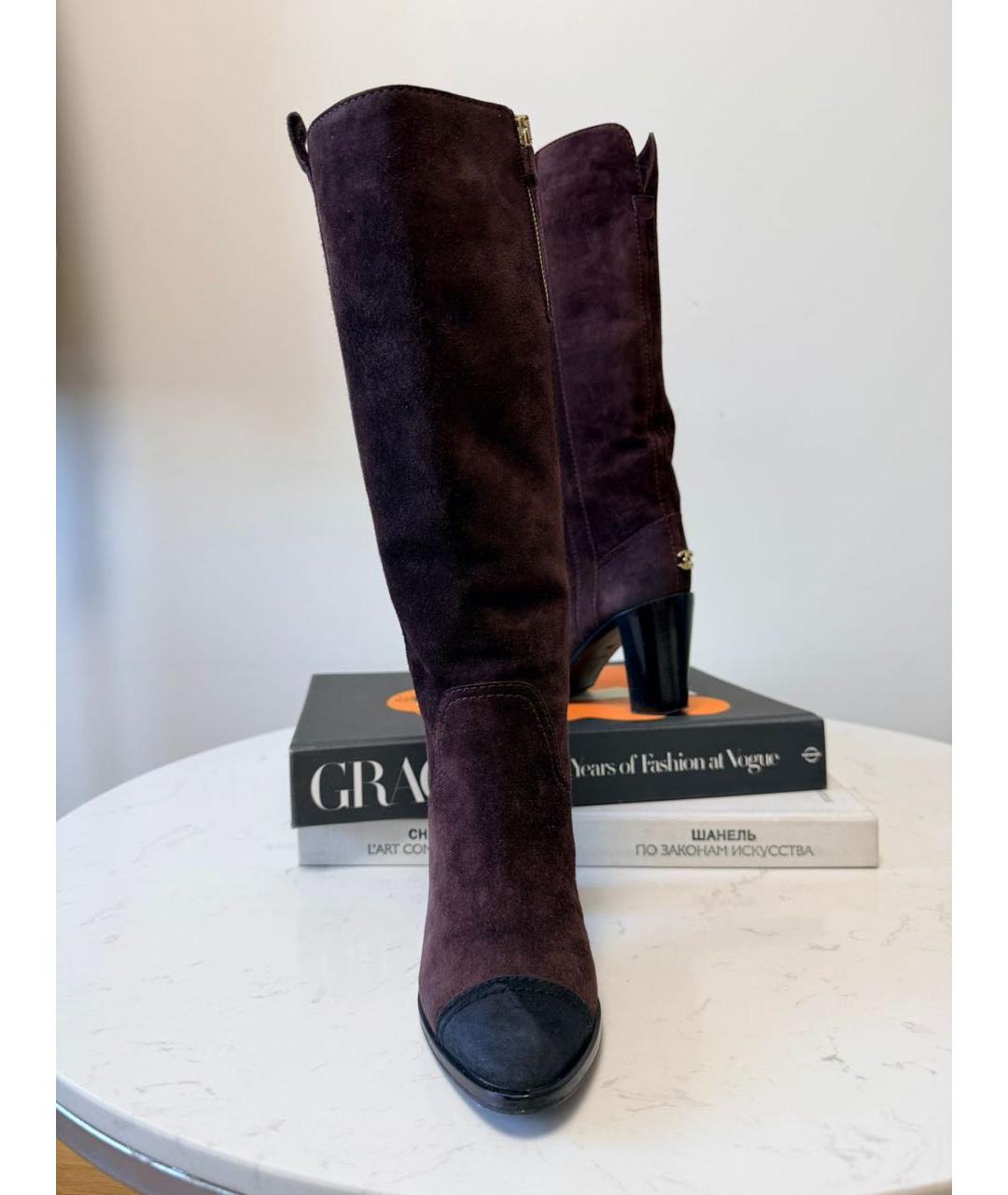 CHANEL Бордовые замшевые сапоги, фото 2