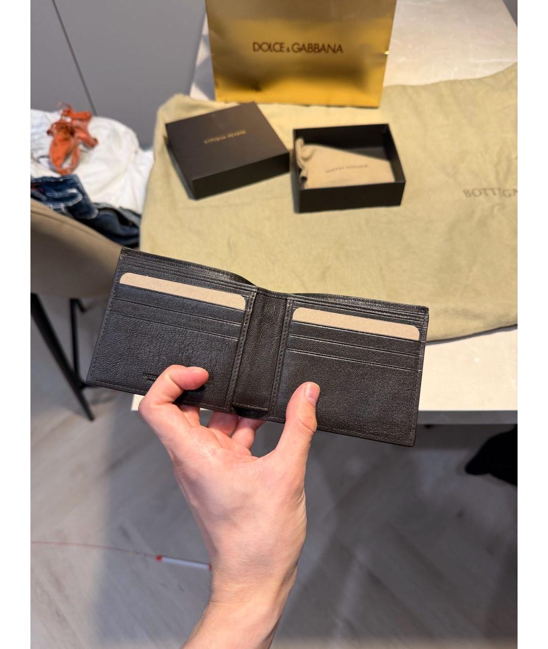 BOTTEGA VENETA Черный кожаный кошелек, фото 3