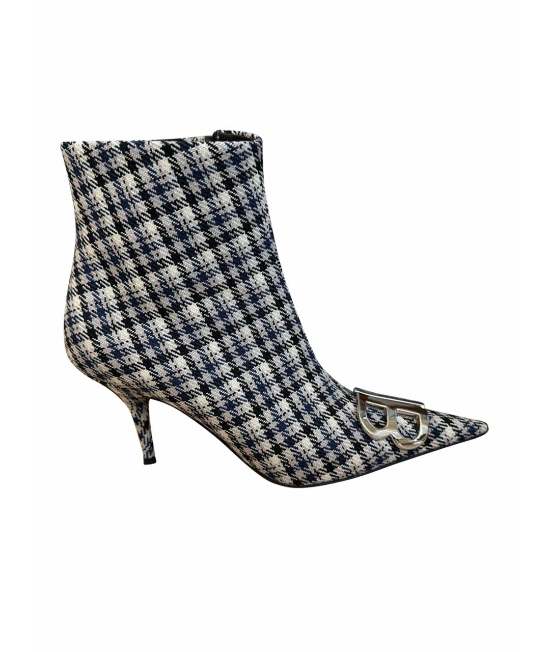 BALENCIAGA Белые текстильные ботильоны, фото 1