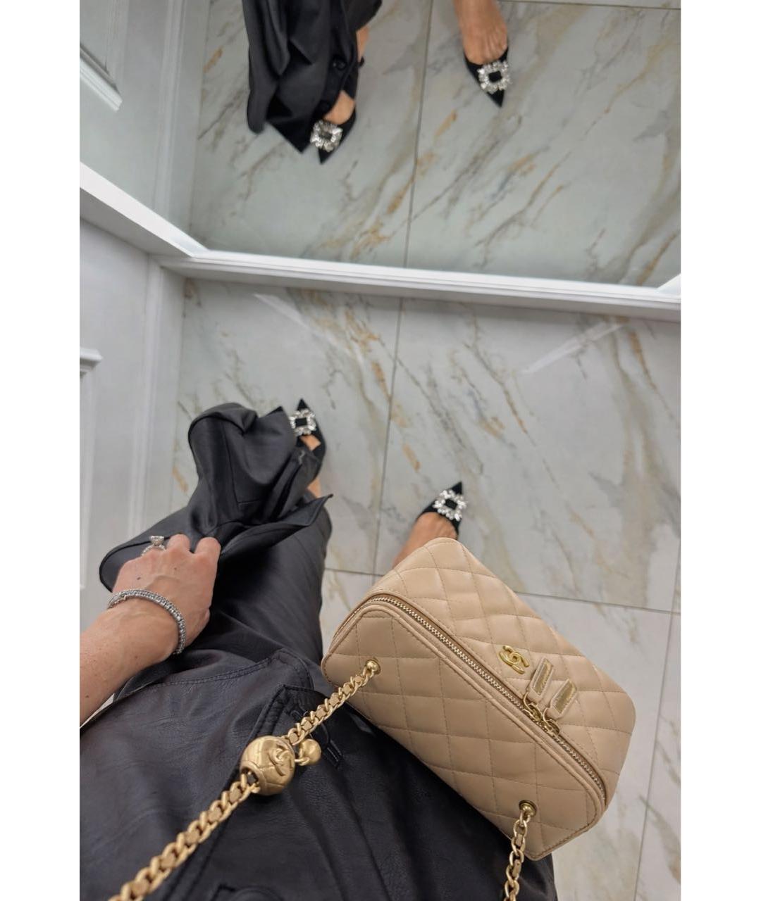 CHANEL Бежевая кожаная сумка через плечо, фото 6