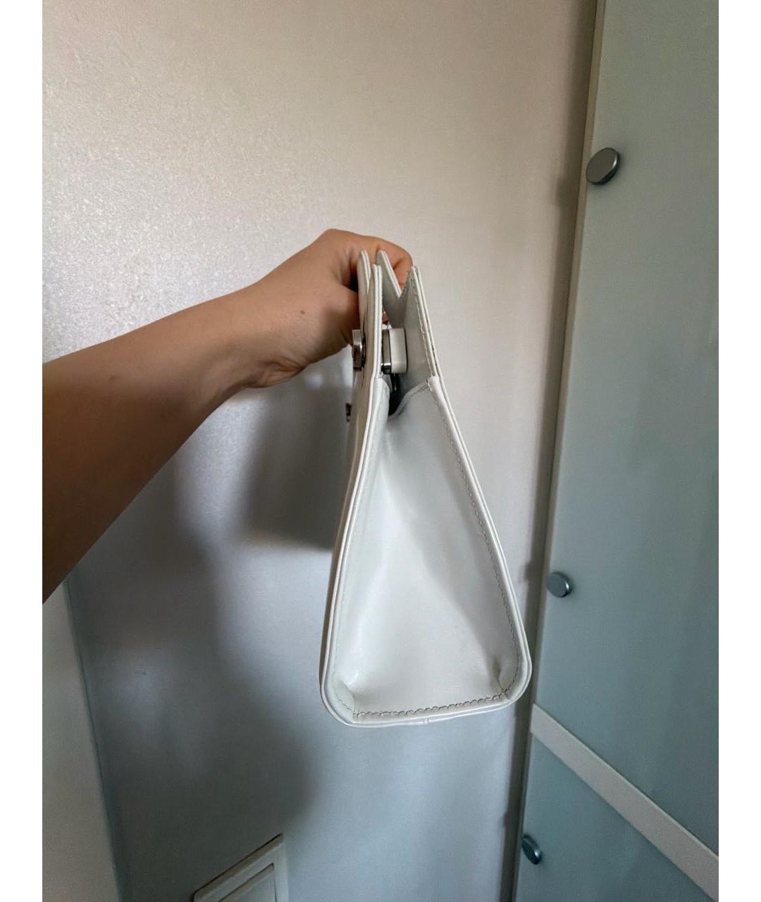 FERRAGAMO Белая кожаная сумка с короткими ручками, фото 4