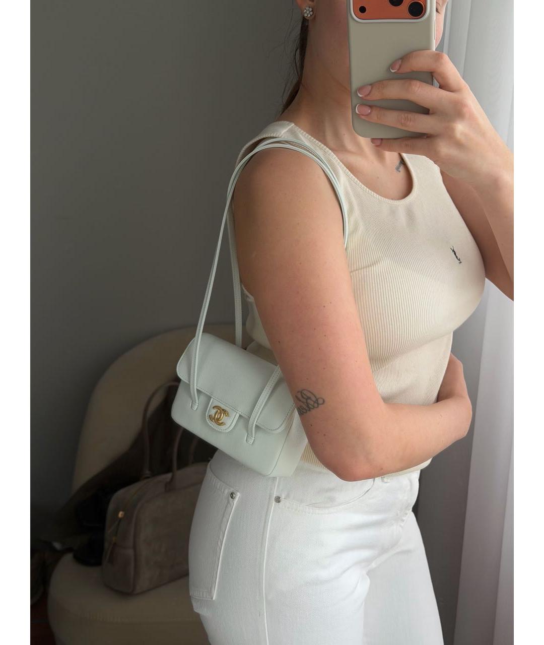 CHANEL Голубая кожаная сумка через плечо, фото 5