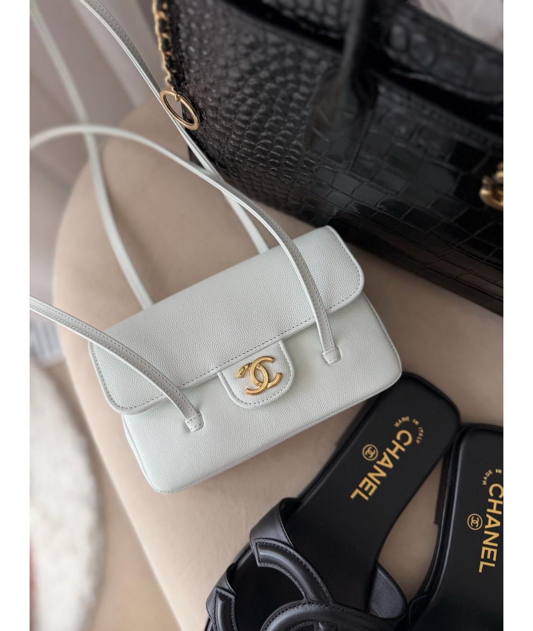 CHANEL Голубая кожаная сумка через плечо, фото 3