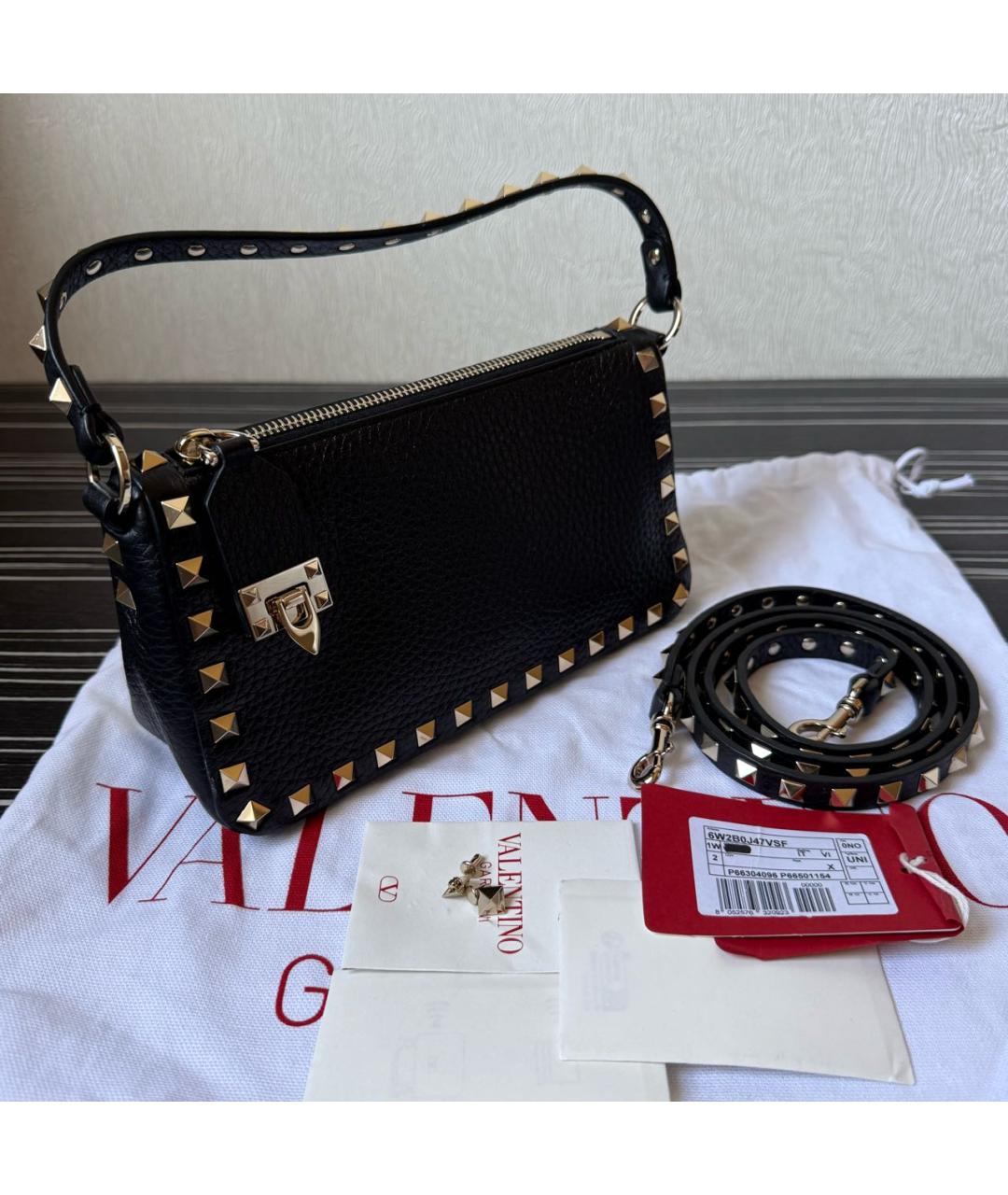 VALENTINO Черная кожаная сумка с короткими ручками, фото 5