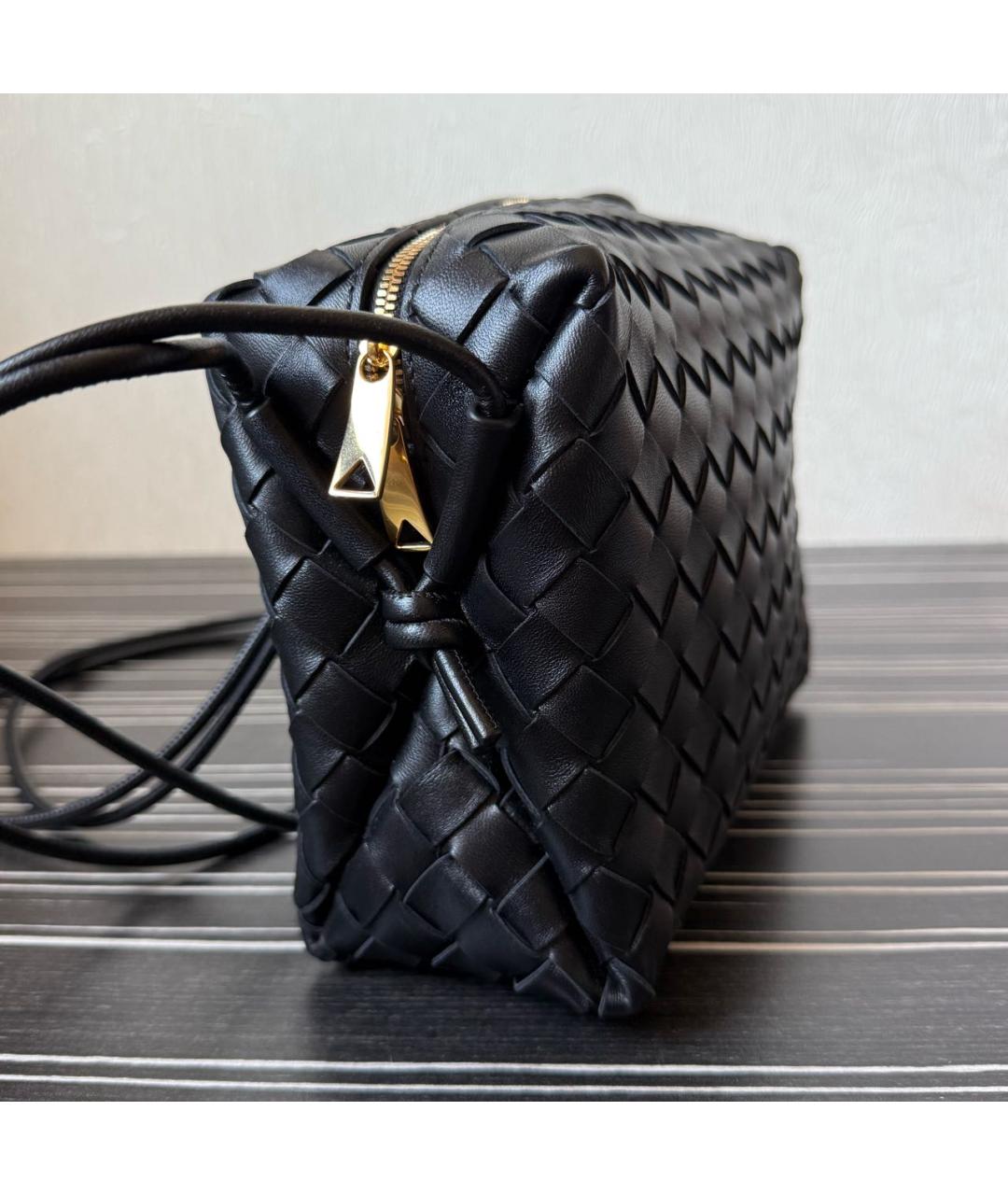 BOTTEGA VENETA Черная кожаная сумка через плечо, фото 2