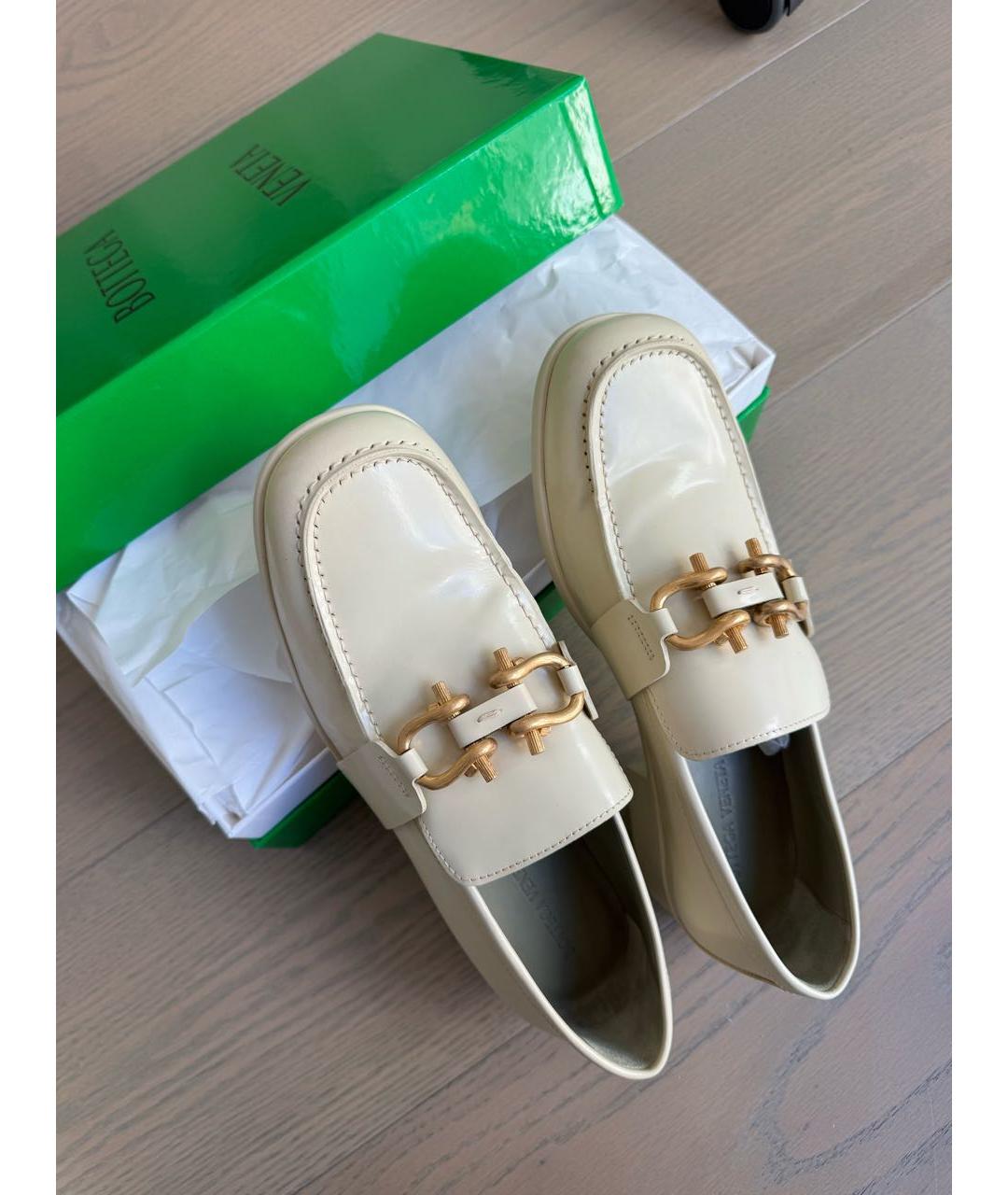 BOTTEGA VENETA Бежевые кожаные лоферы, фото 8