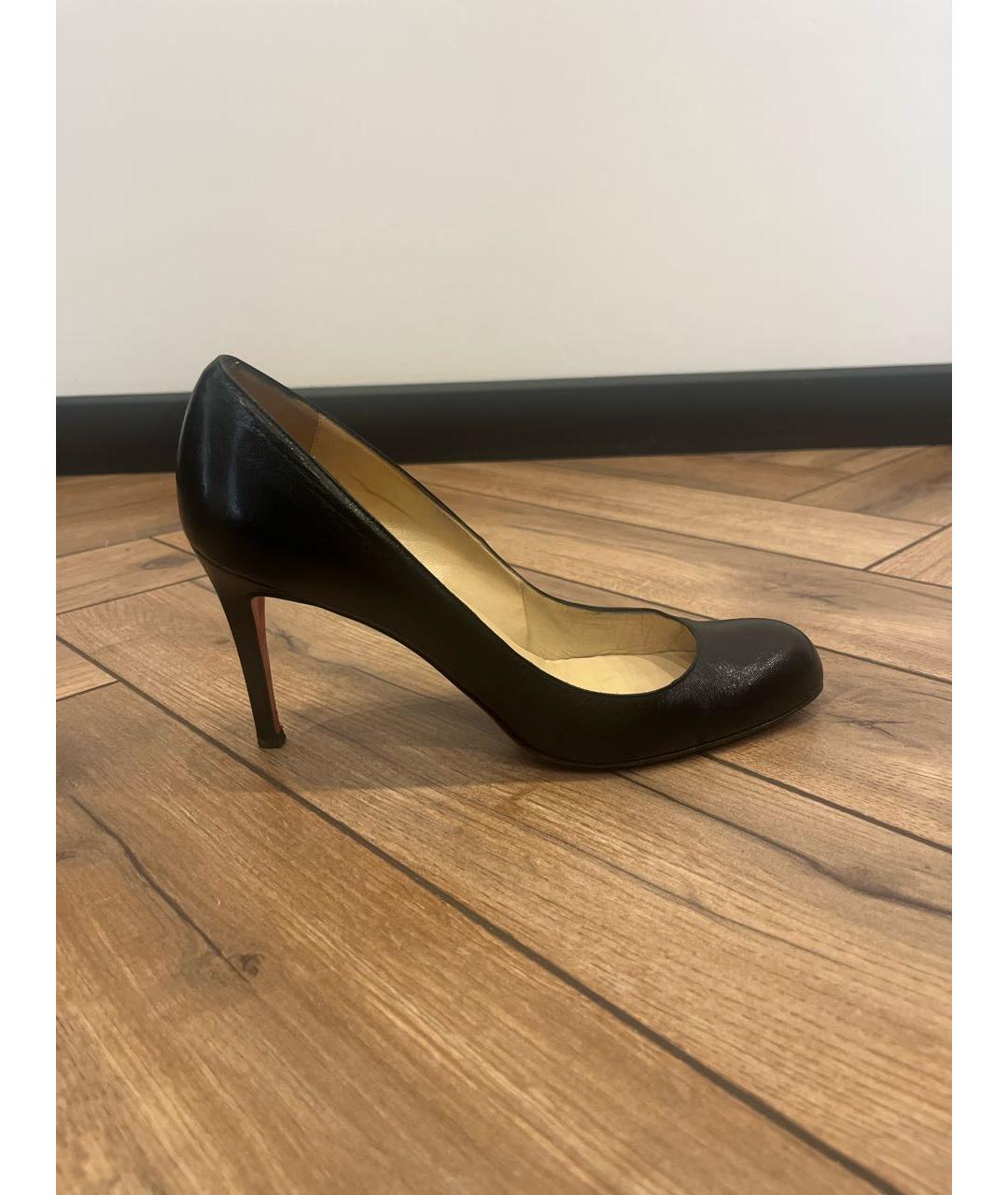 CHRISTIAN LOUBOUTIN Черные кожаные туфли, фото 5