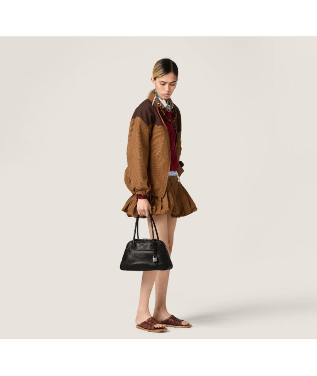 MIU MIU Черная кожаная сумка через плечо, фото 2