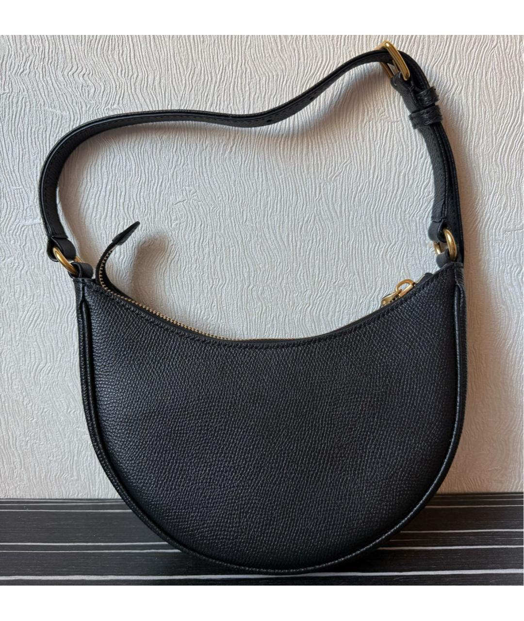 VALENTINO Черная кожаная сумка через плечо, фото 3
