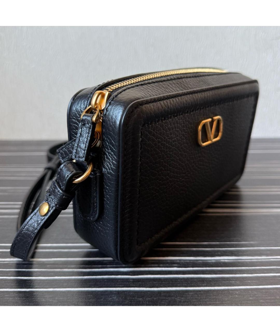 VALENTINO Черная кожаная сумка через плечо, фото 2