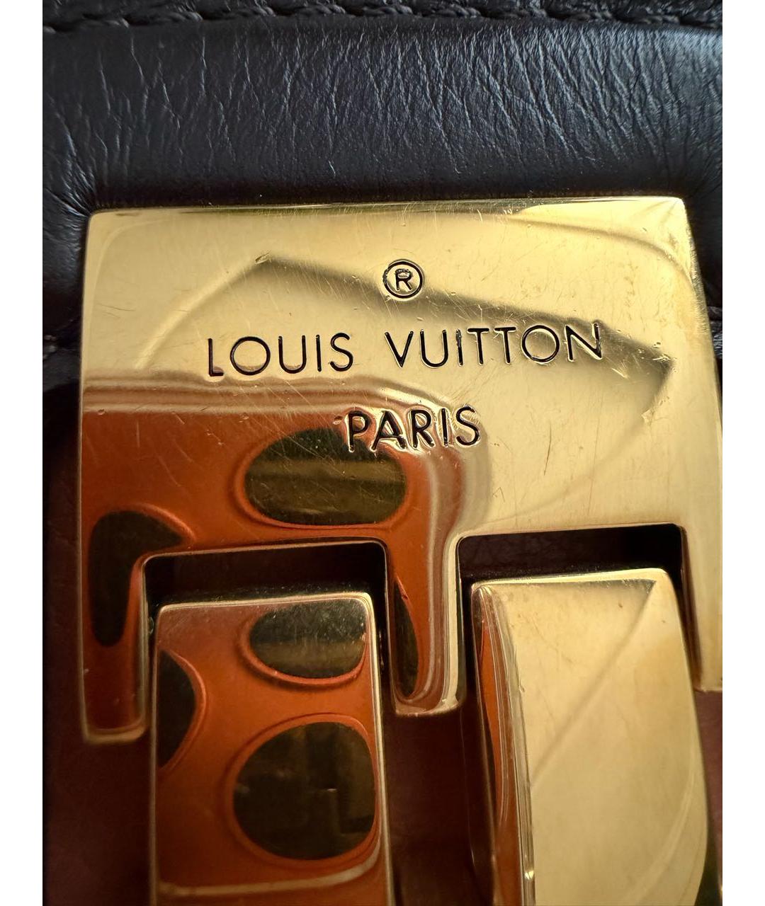 LOUIS VUITTON Коралловая кожаная сумка через плечо, фото 2