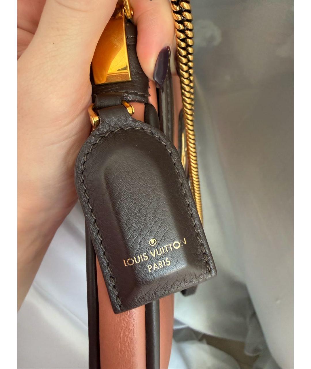 LOUIS VUITTON Коралловая кожаная сумка через плечо, фото 6